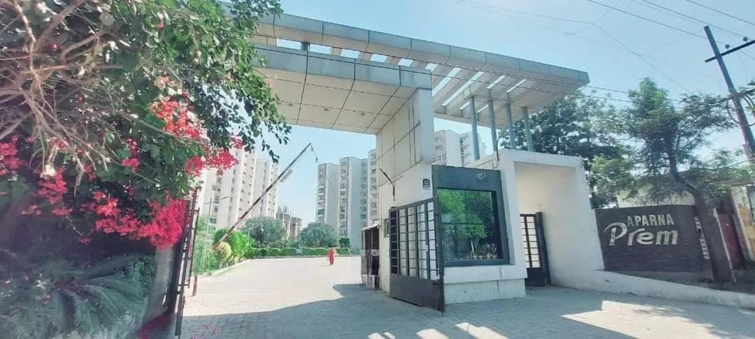 Aparna Prem, Shastripuram