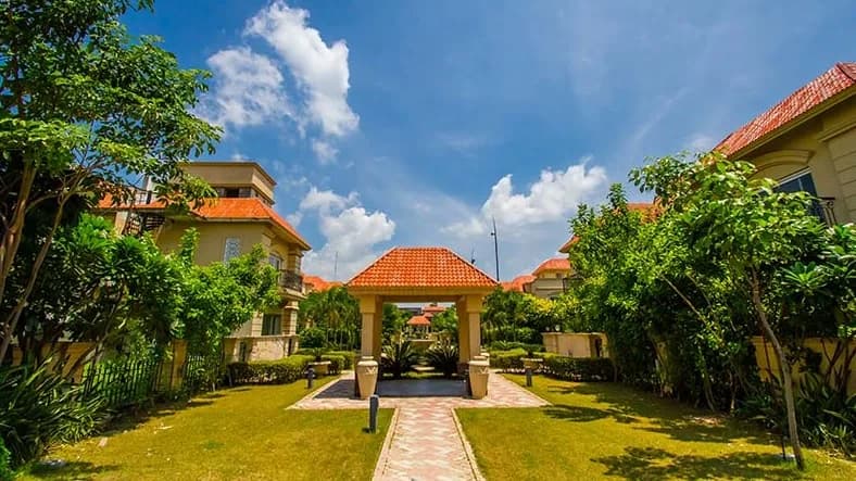 Shalimar Paradise — Gazebo