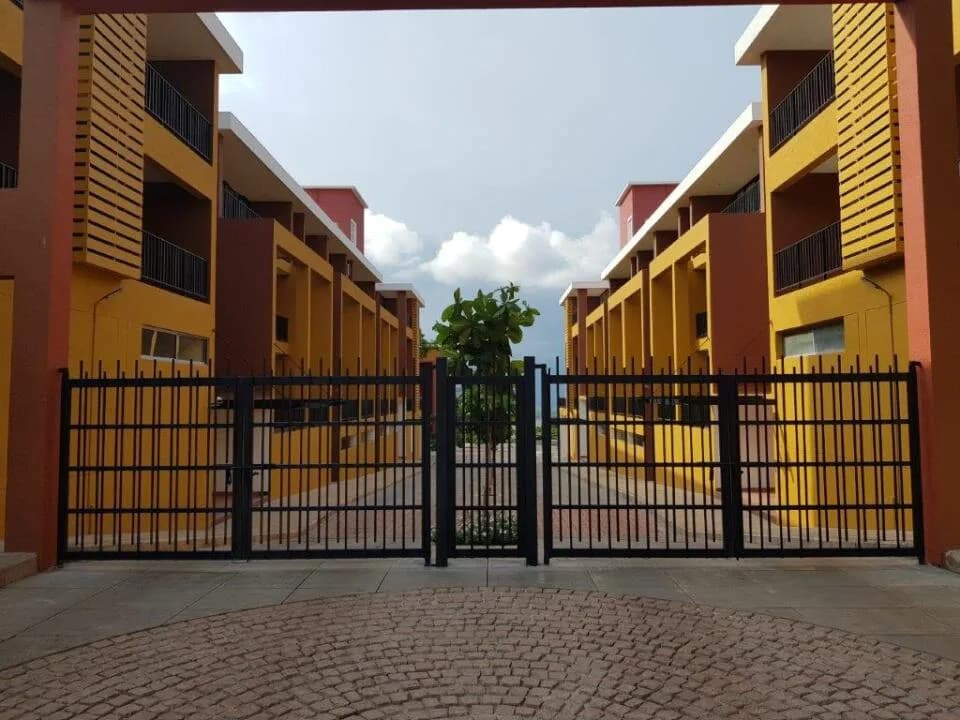 Sardesai Mayflower Enclave, Bainguinim