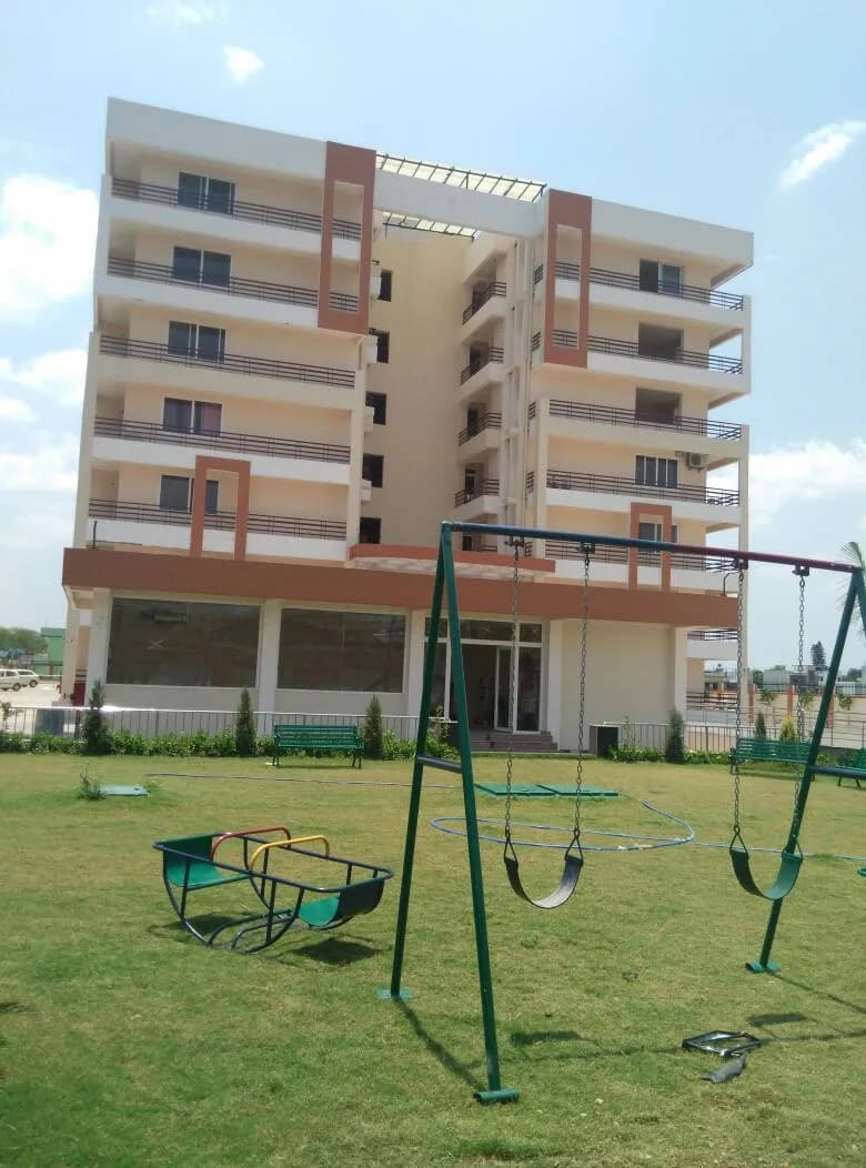 The Solitaire Heights, Niranjanpur