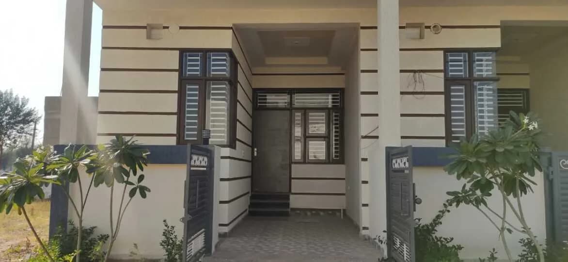 Utopia Comfort Villas, Gandhi Path