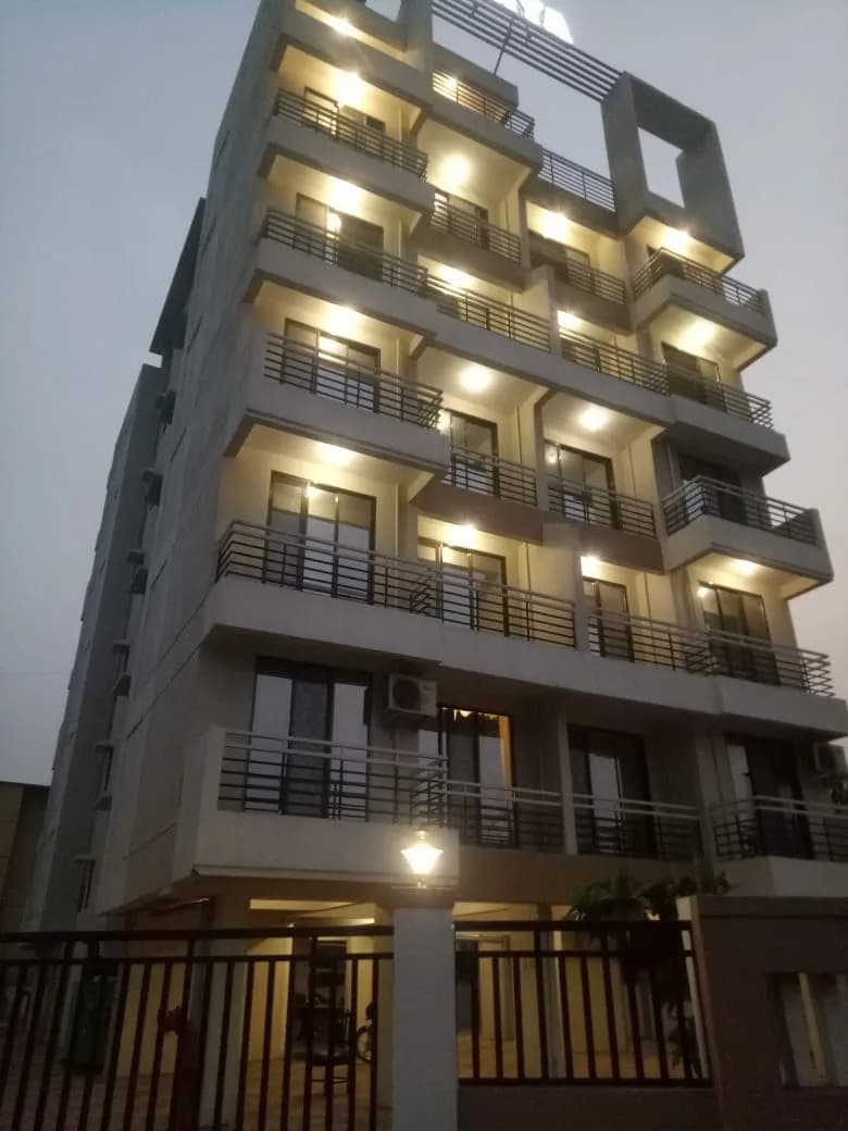 Glamour Aishwarya Apartment, New Panvel