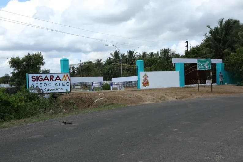 Sigaram CS Water Meadow — Entrance View