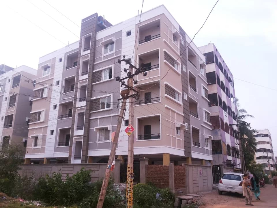 Vasathi Unique Paradise, Ramavarappadu