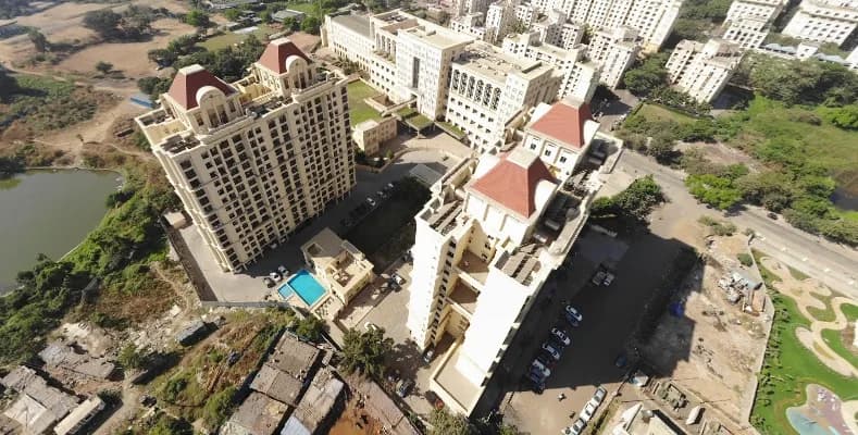 Platinum Heritage, Hiranandani Estate