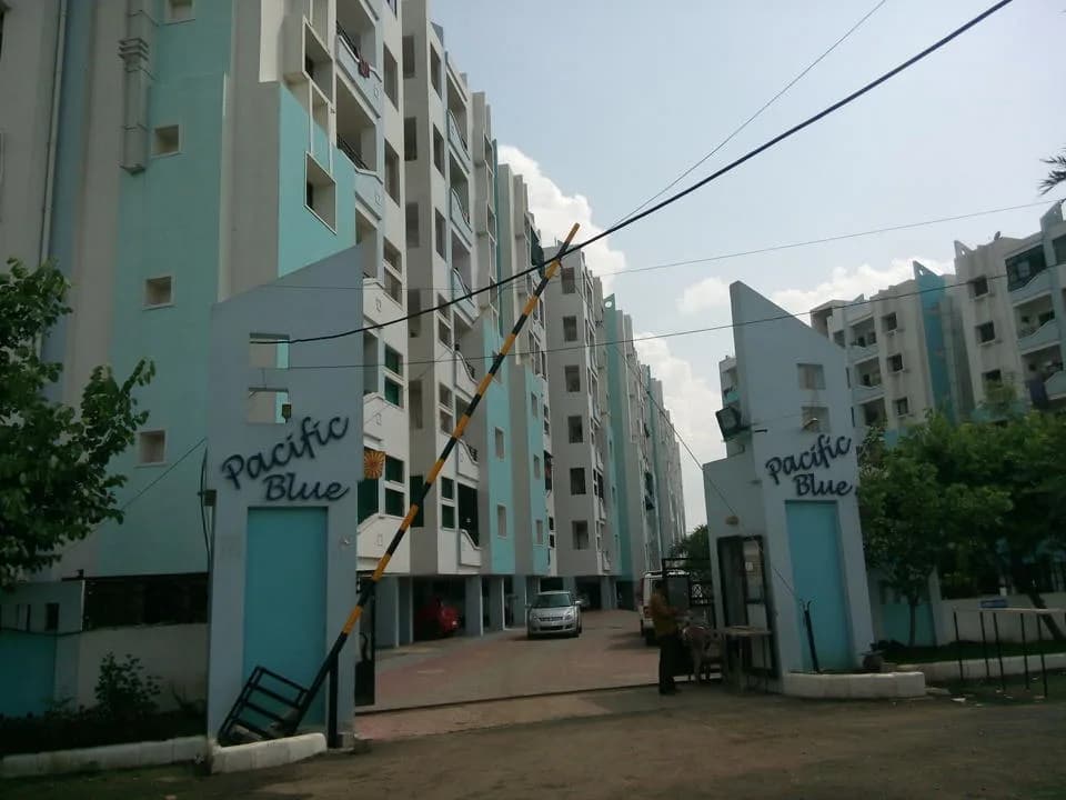 SARC Pacific Blue — Entrance