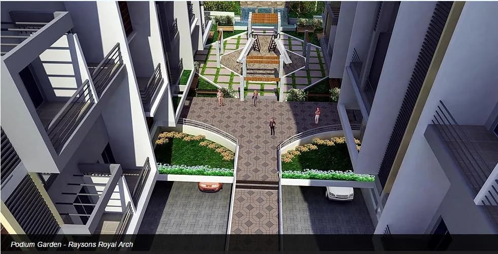 Raysons Royal Arch — Podium Garden