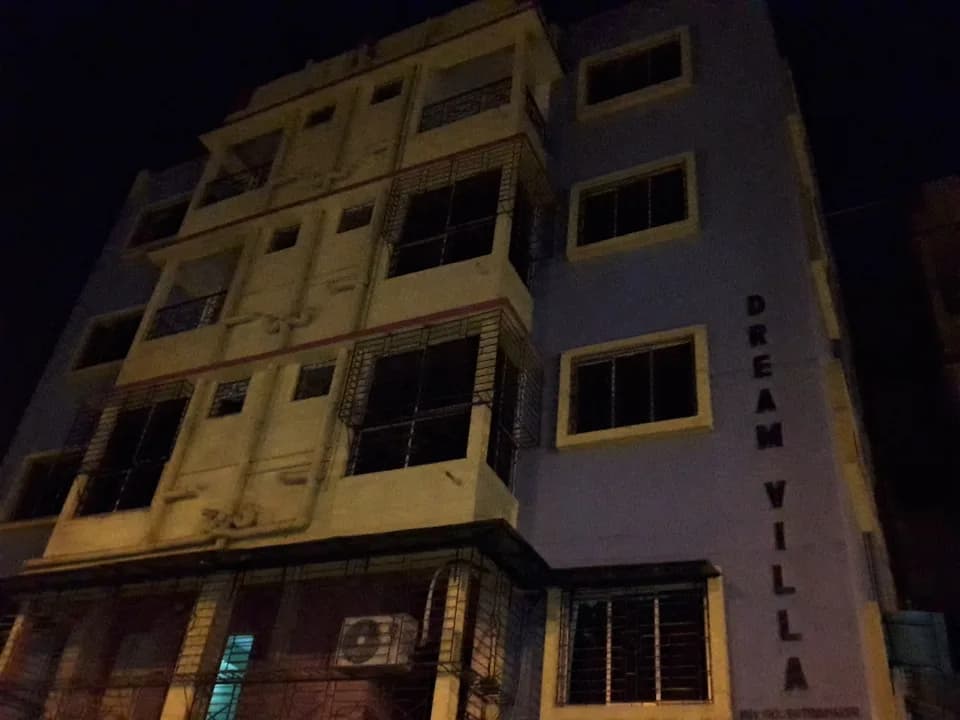 FM Dream Villa, Tollygunge