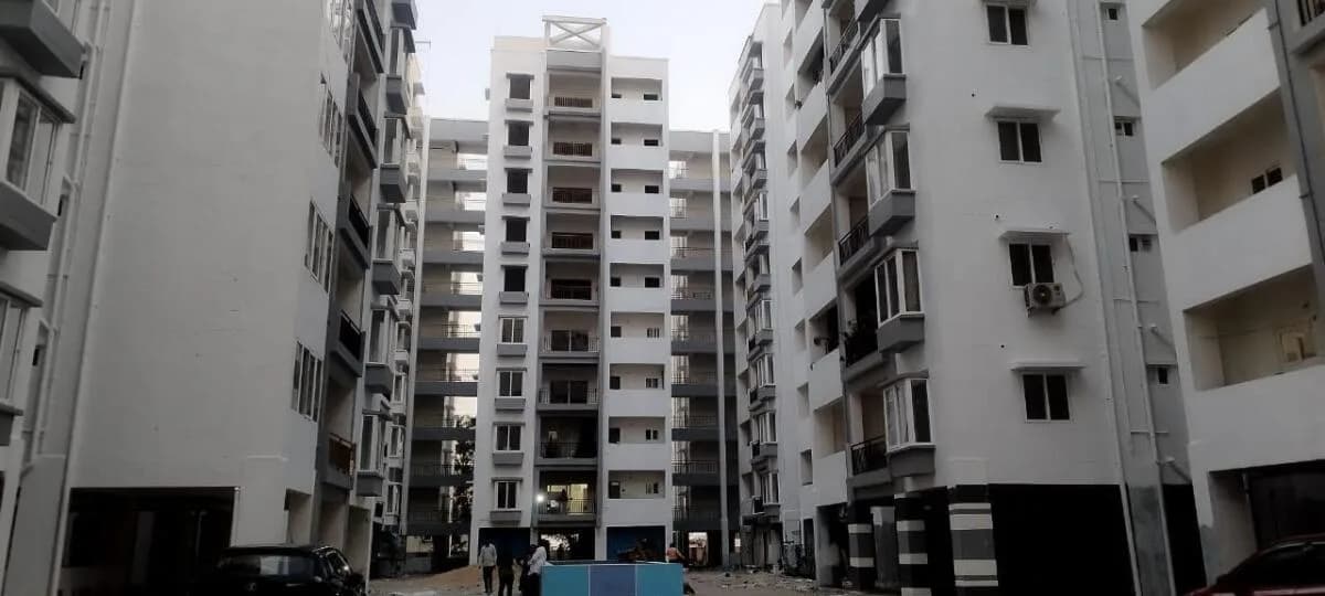 Thraitha East Platinum Heights, Pocharam