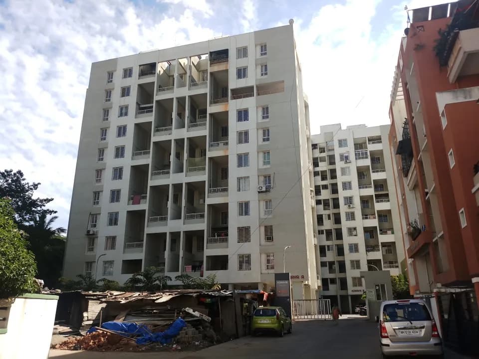 Pate Kimaya, Upper Indira Nagar