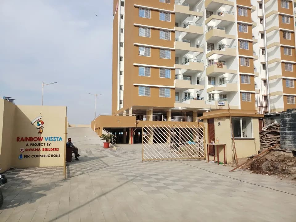 Shyama Rainbow Vissta — Entrance