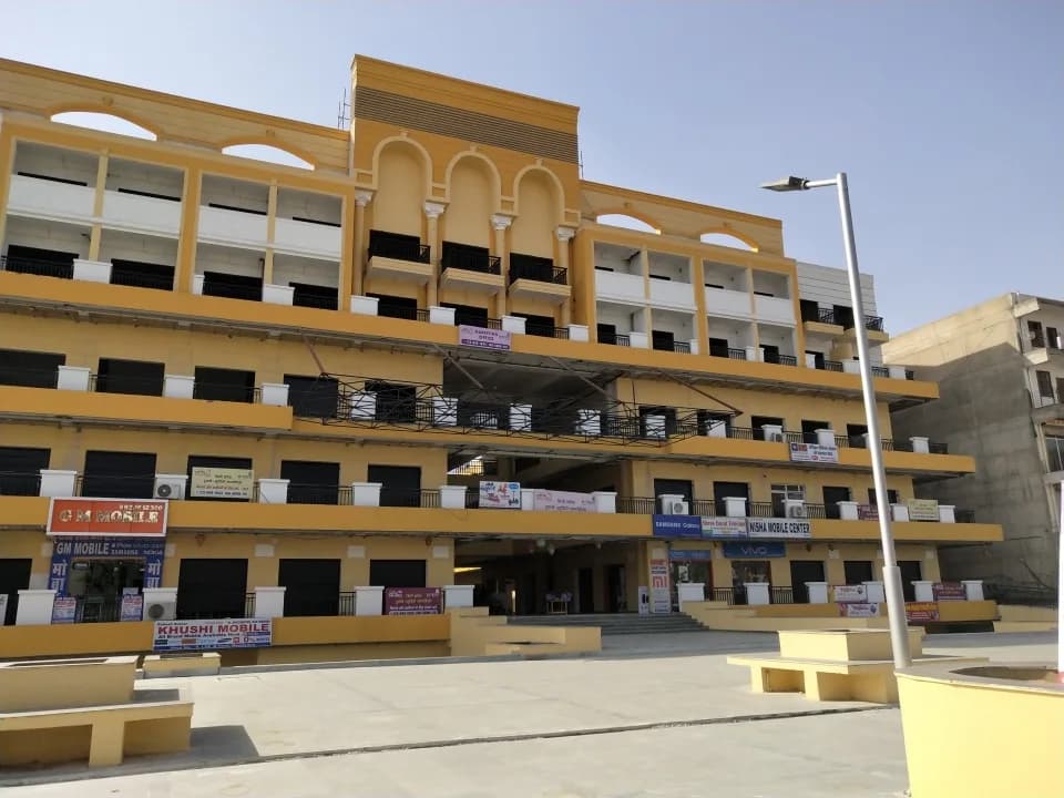 R Tech Capital Galleria, NH 8