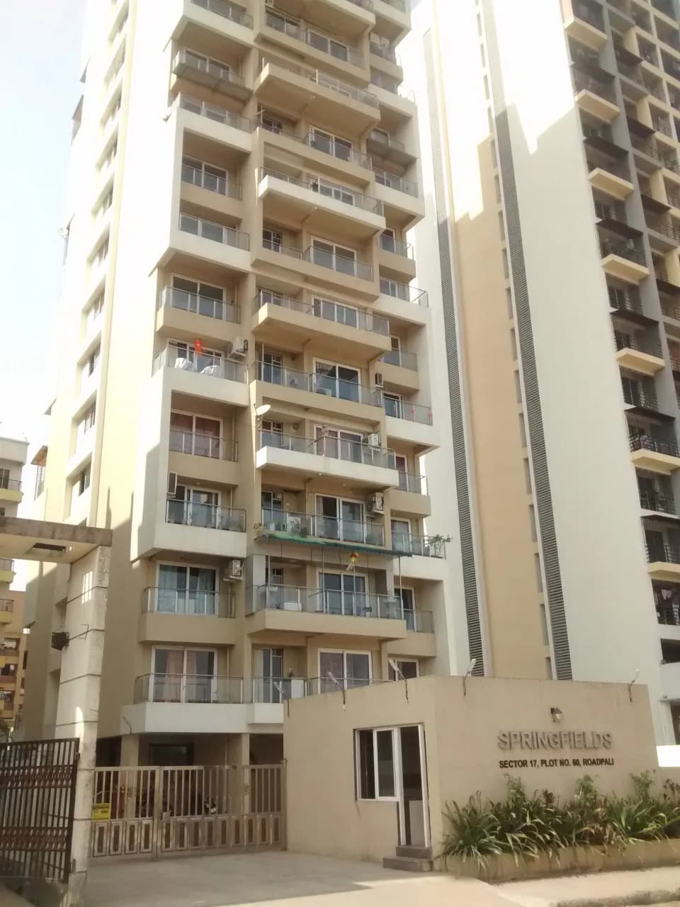 Hi Tech Ultra Homes Springfields, Sector 17 Roadpali