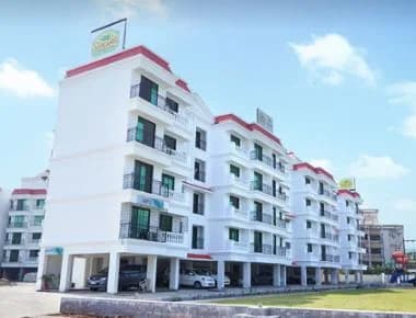 Shikara Estates, Chipale