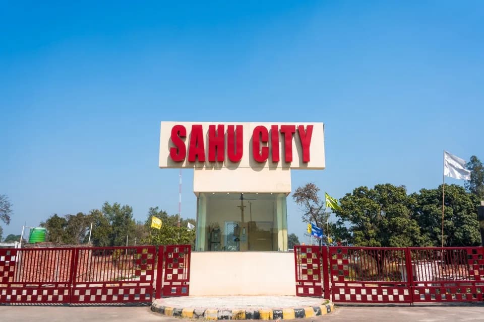 Sahu City, Sultanpur Road