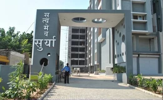 Satyamev Surya, Koba