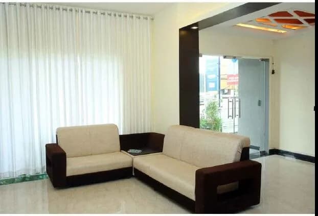 Muthoot Homez Sasthamangalam, Sasthamangalam