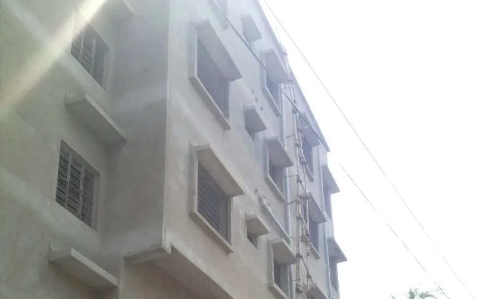Falguni Nandik Apartment — Image