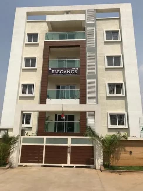 RI Elegance — Elevation
