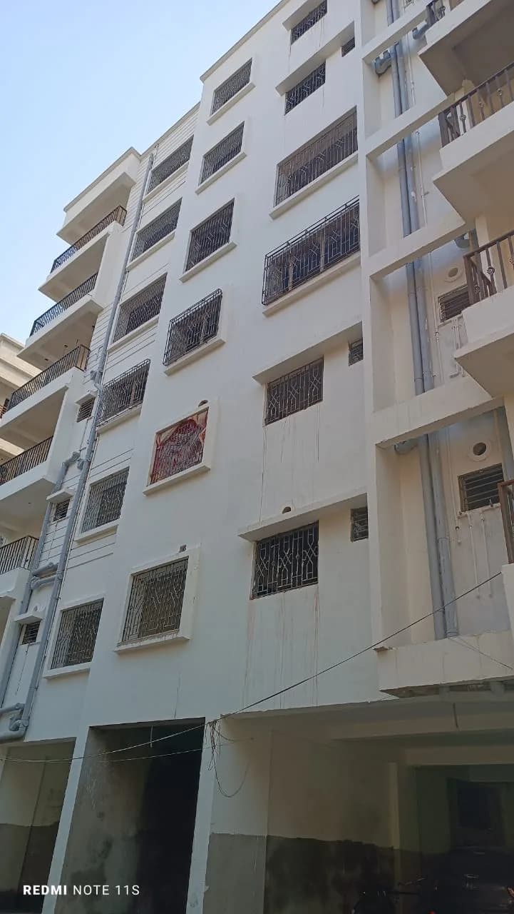 Santi Bhaban, Dum Dum Park