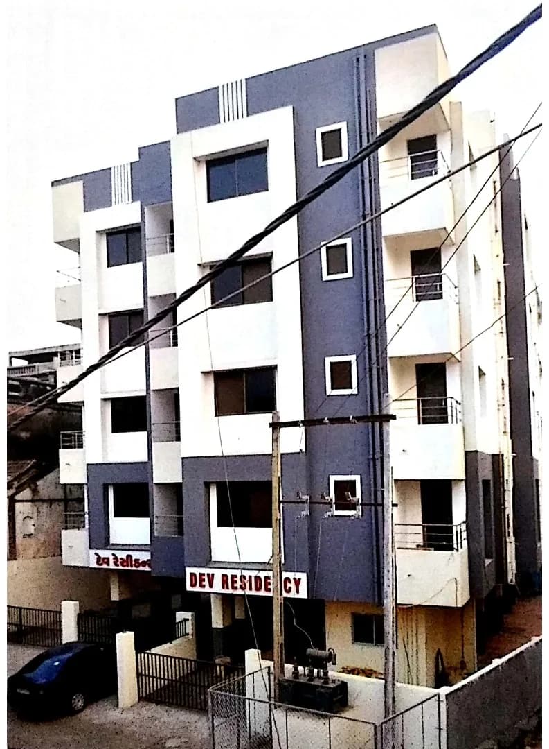 Dev Residency, Pardi