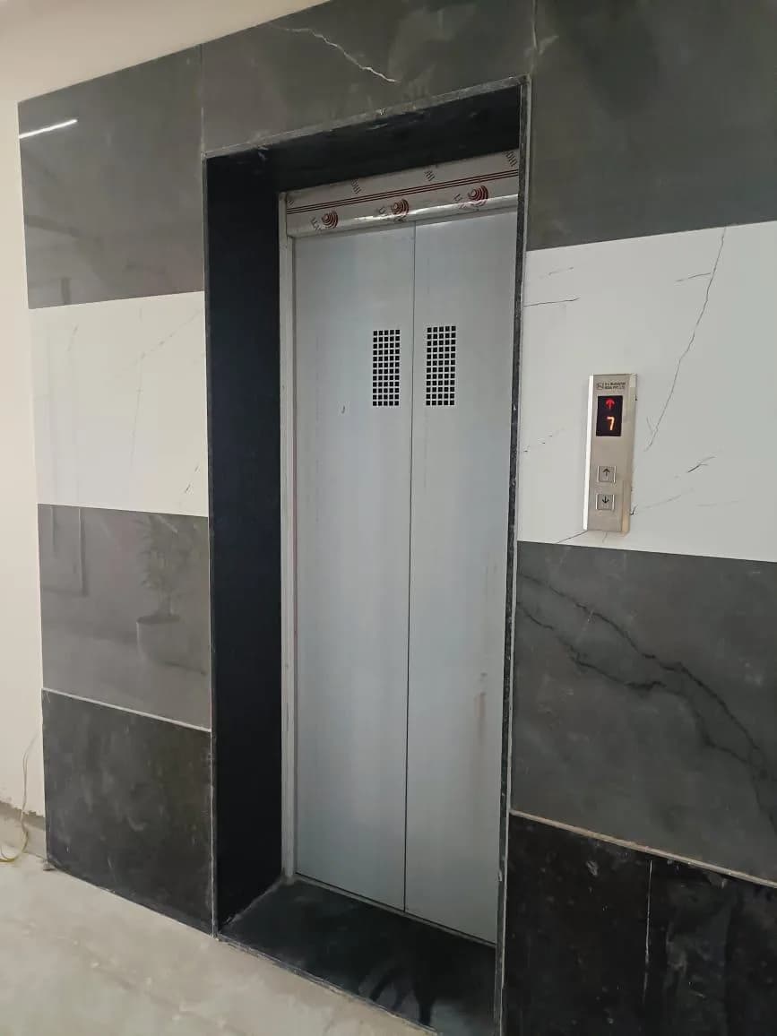 The Peak, Vaishali Nagar