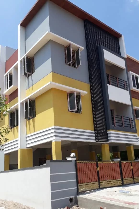 RR Saroja Arcade, Philomina Nagar