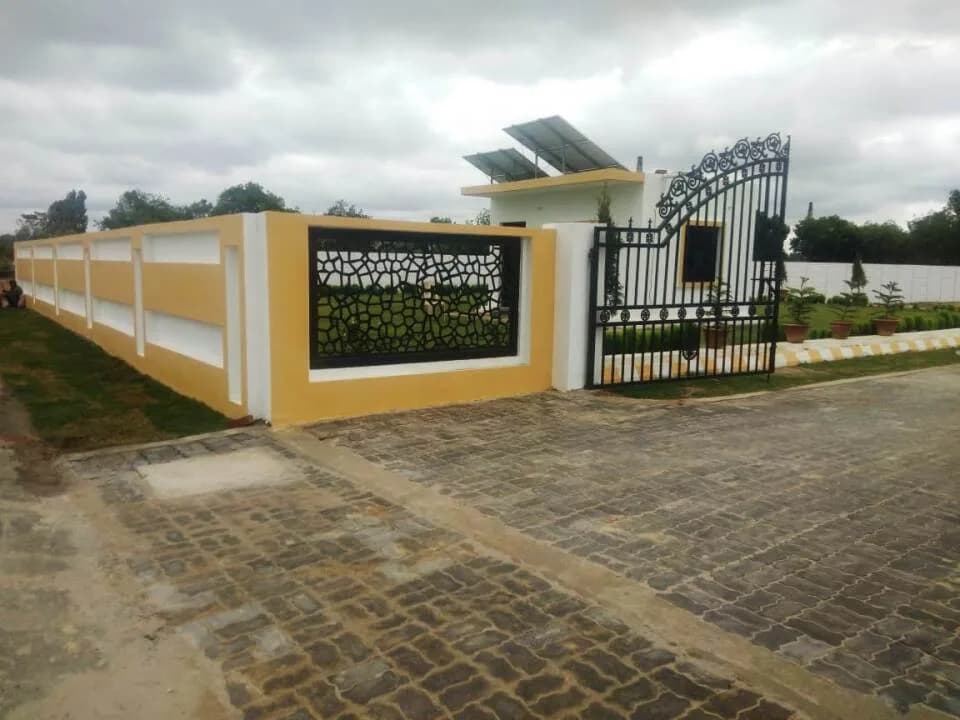 SR Green Valley, Banthara