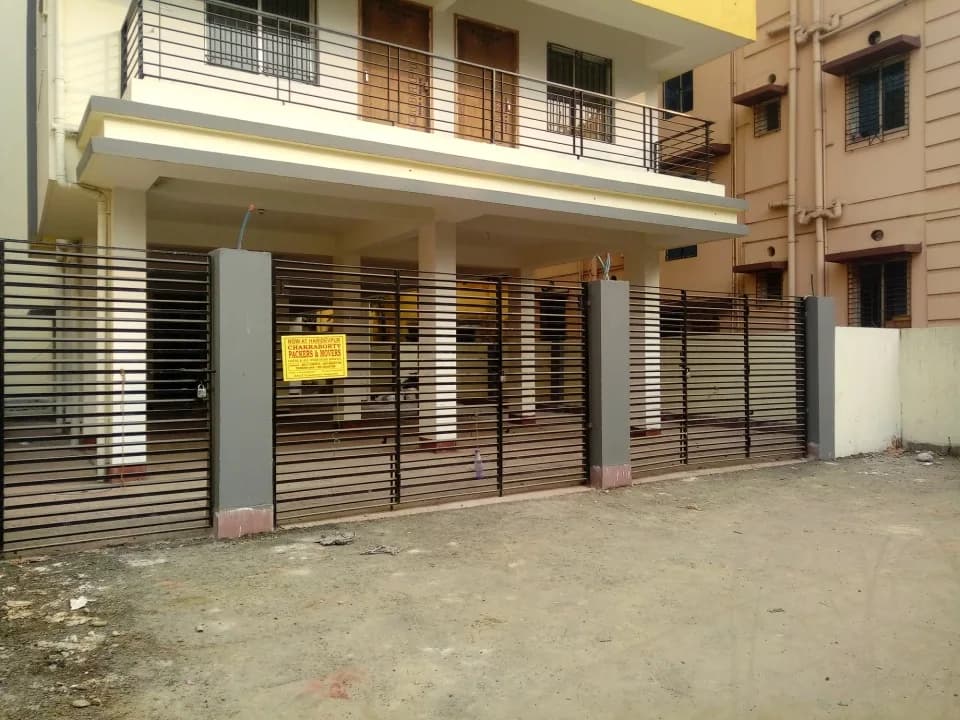 Chakraborty Apartment, Tollygunge