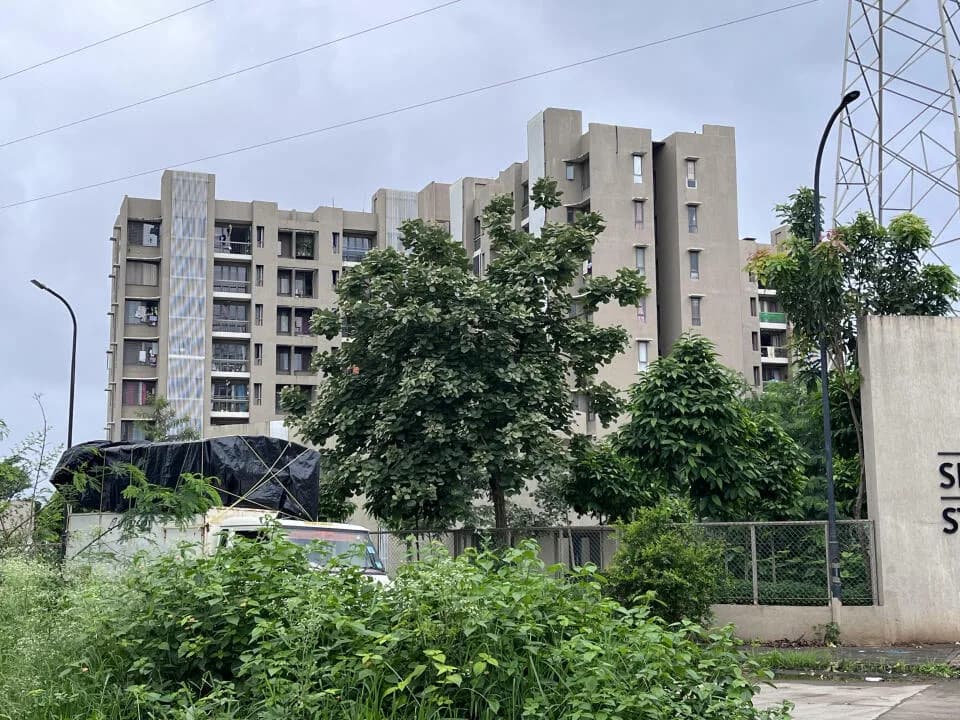 SKYi Star Towers, Bhukum