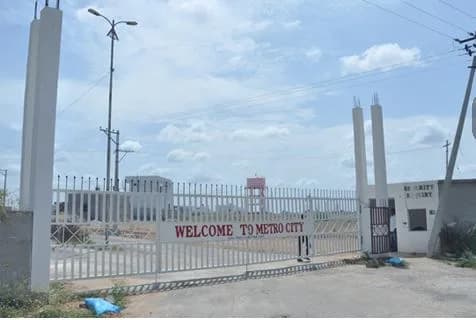 Aero Enclave Metro City — Entrance