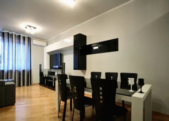 Flourish Kalpatharu — Artistic dining area