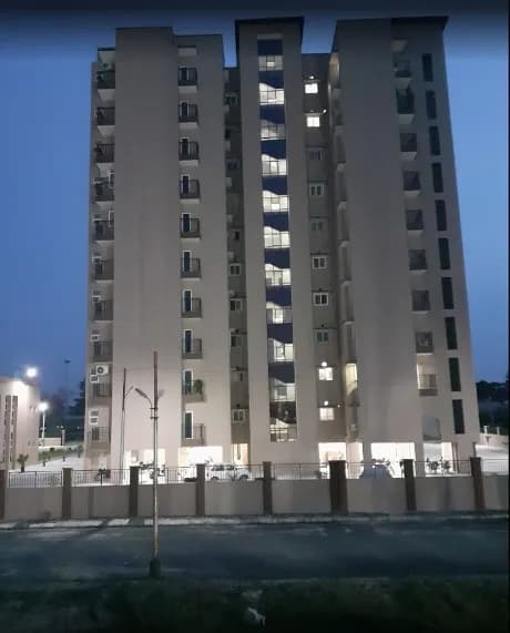 Shervani Legacy, Sulem Sarai