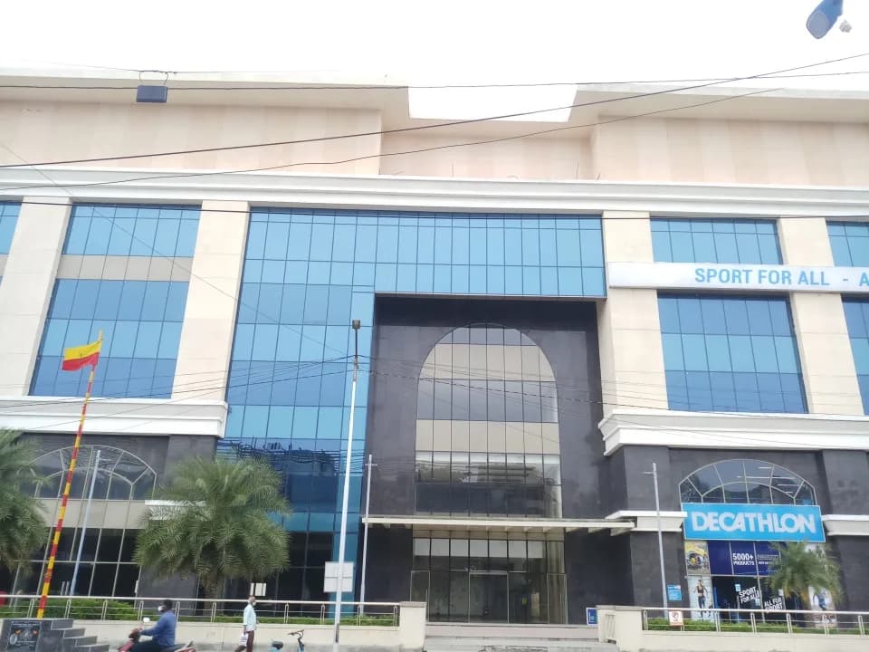Mantri Avenue, Koramangala
