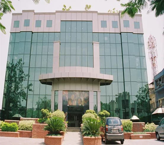 White Opal, Okhla Phase 3
