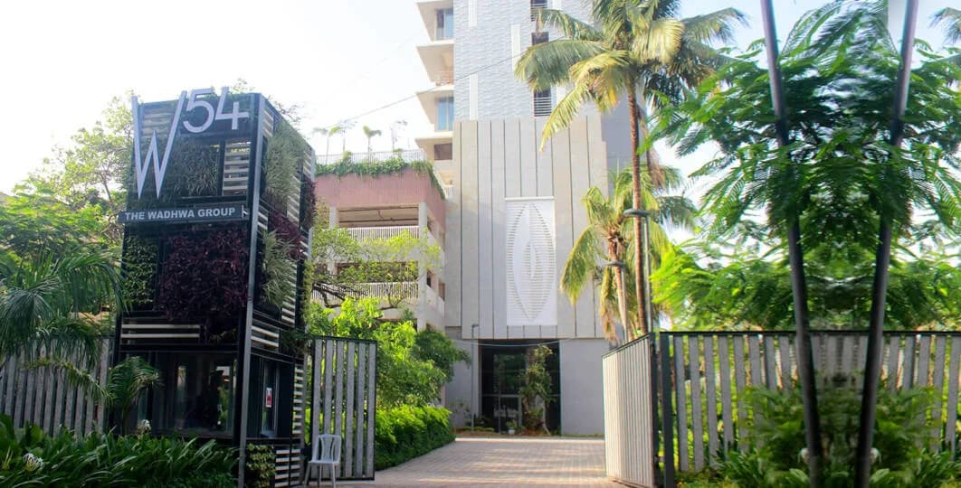 Wadhwa W54, Mahalaxmi Sindhi Colony