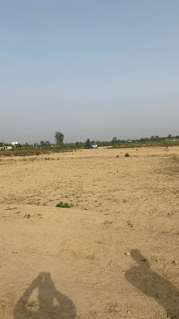 SKT Enclave, Kisan Path