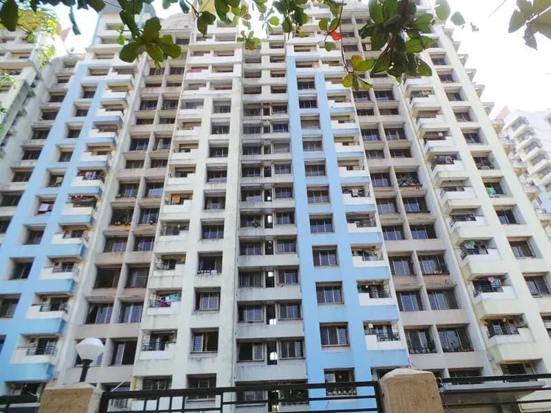 Neelkanth Palms, Kapurbawadi