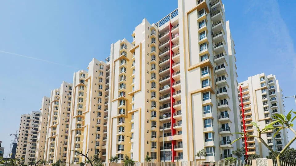 BBD Green City Sunbreeze 1, Faizabad Road