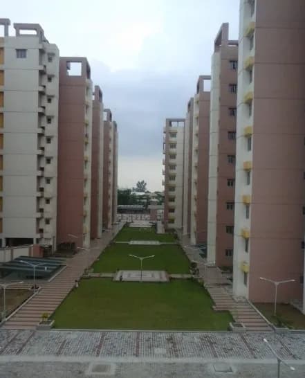 Laxmi Silver Spring — Side View