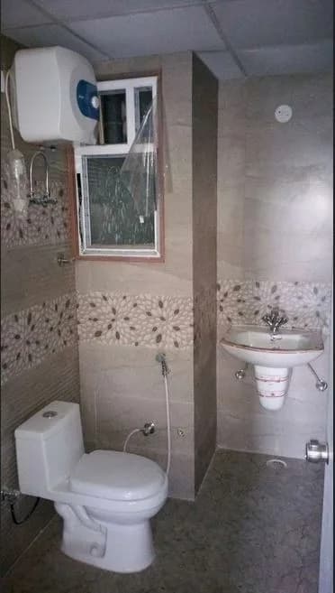 Vande Rudra Aakash — Bathroom 1