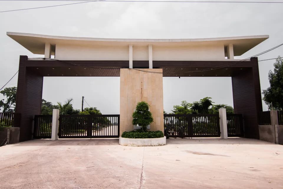 Wallfort Parkview, Old Dhamtari Road