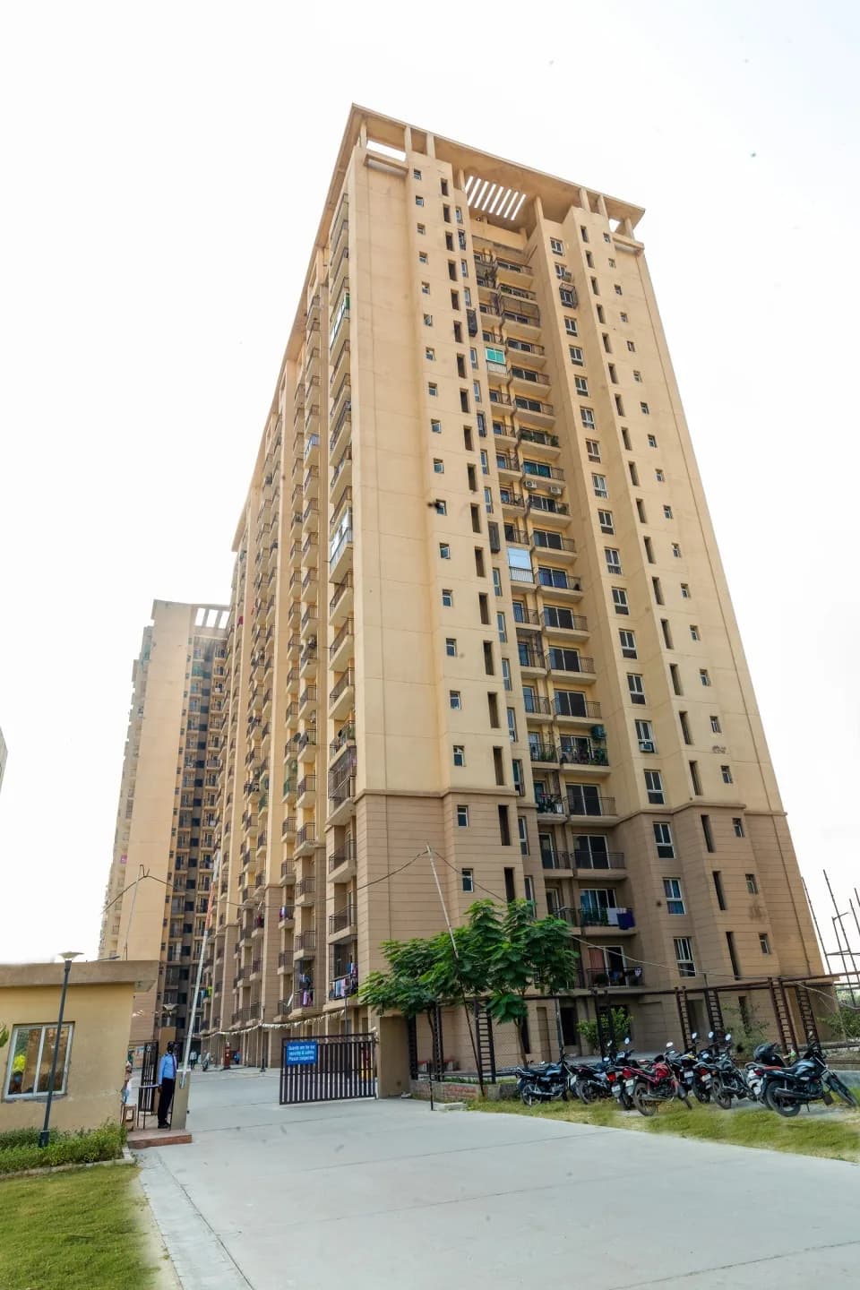 Aditya City Apartments, NH 24 Highway