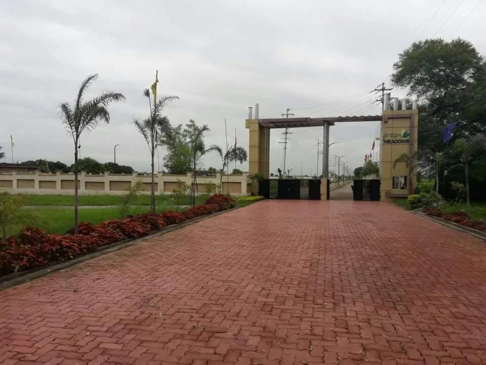 Red Pearl Bungalow, Bhojpur Road
