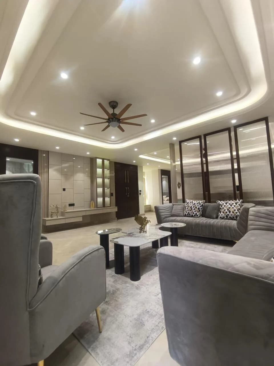 Unique Luxury Builder Floors, Indirapuram