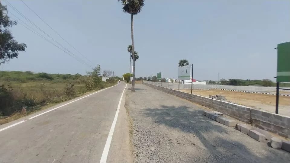 Urban Land Garden City, Selai