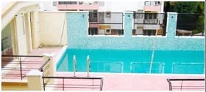 AV Park Square Apartment — Swimming Pool