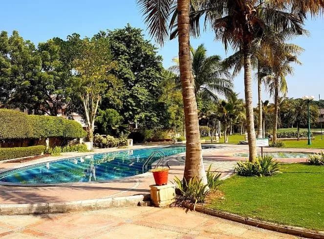 Navratna Kalhaar Bungalows, Shilaj