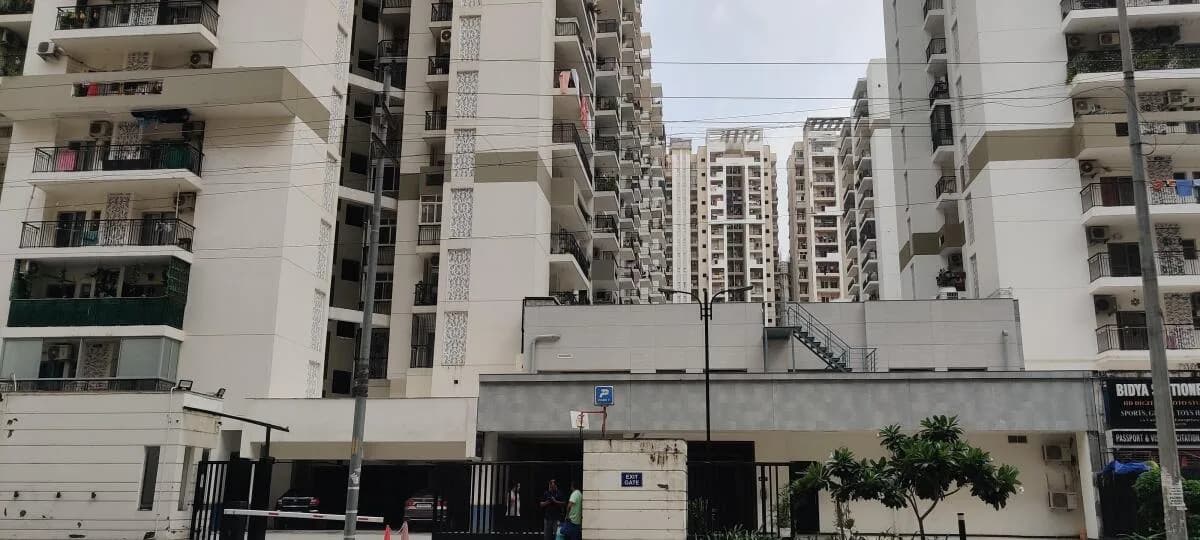 Gulshan Bellina, Greater Noida West