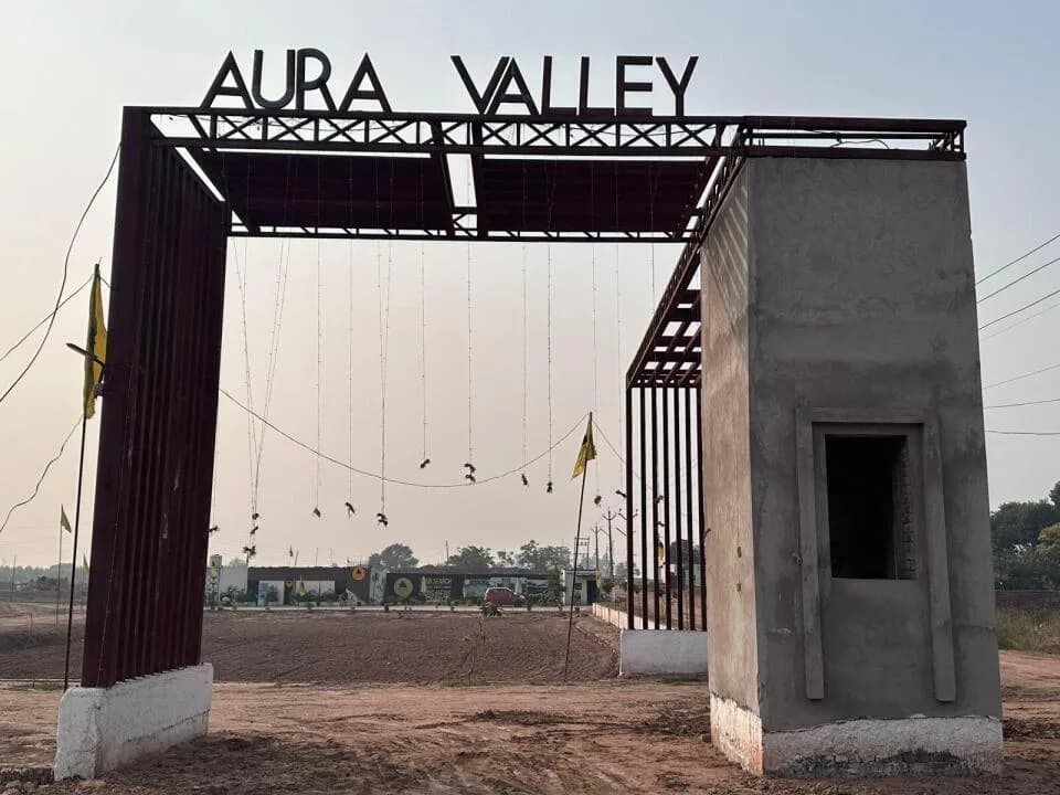 The Fire Aura Valley, Banur